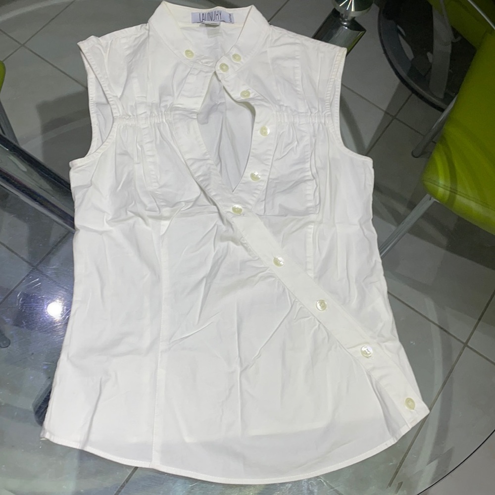 Laundry - No común white blouse